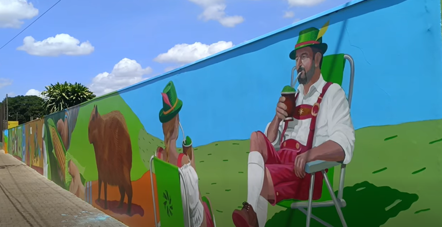 Obra-prima Urbana: Moradores elogiam grafite nas avenidas Írio Welp e Rio Grande do Sul